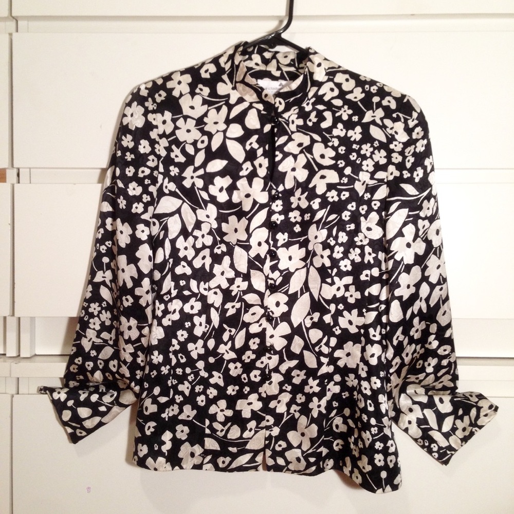 100% Silk Vintage tailored jacket